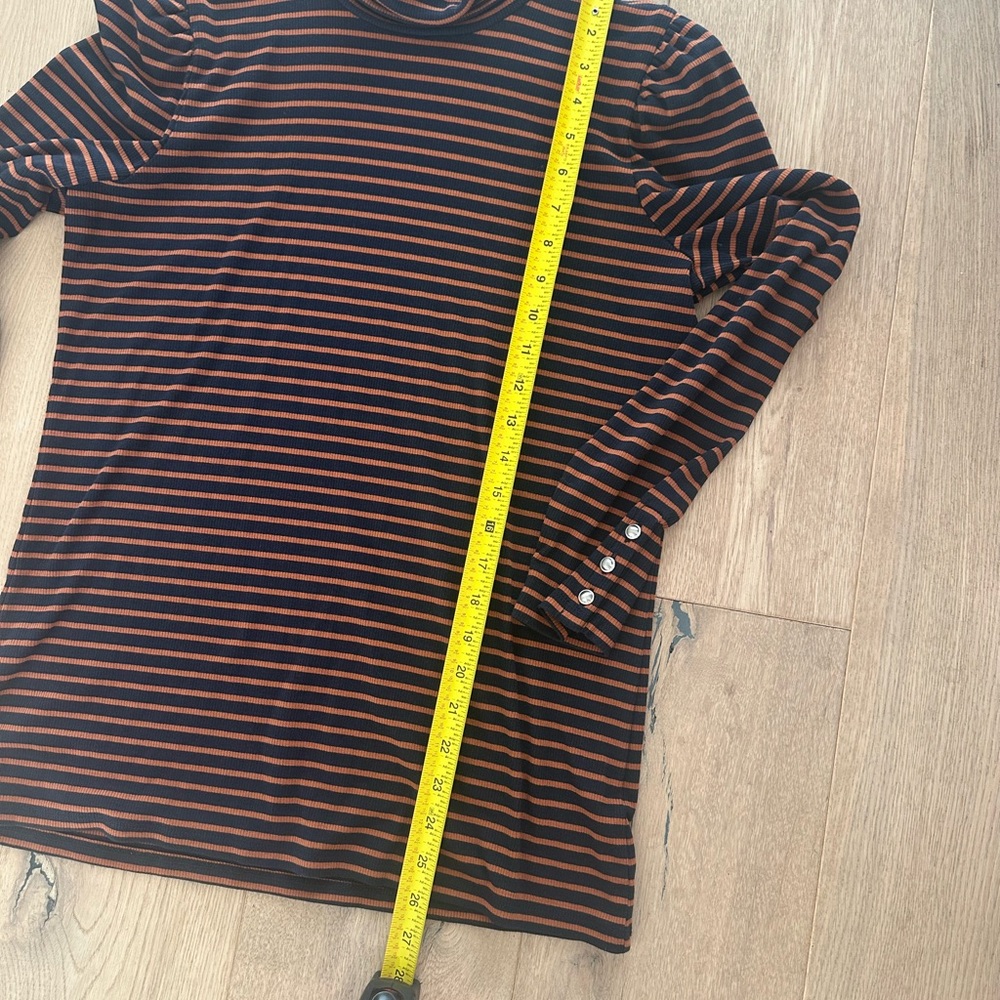Pristine Elegant Talbots Striped Sweater - Picture 6 of 6